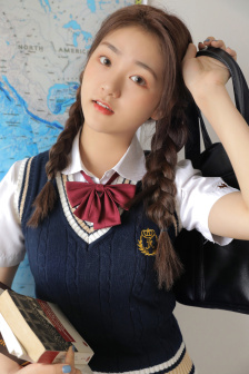 泷泽萝拉历险记